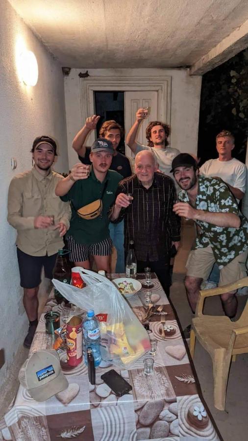 Guest House Knarik Jvari Екстериор снимка