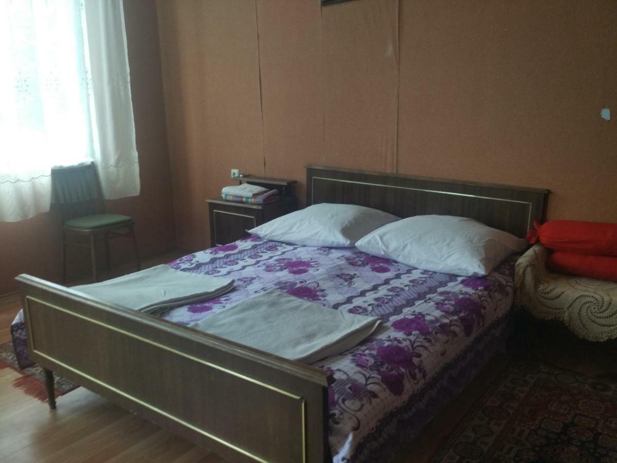 Guest House Knarik Jvari Екстериор снимка
